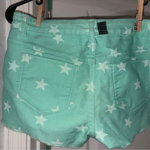Mint Green Star Print Reversible Women's Shorts - Picture 2 of 7